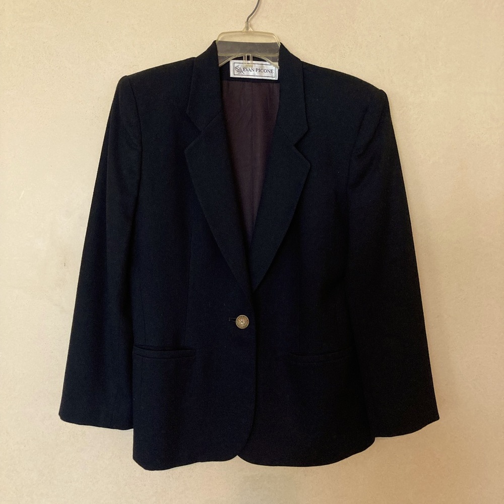 Used Evan Picone black 100% wool one button blazer/jacket size 8